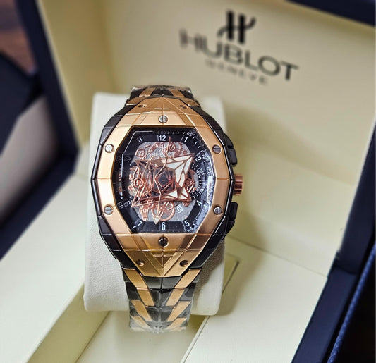 Cobra Watch With Black And Golden Style